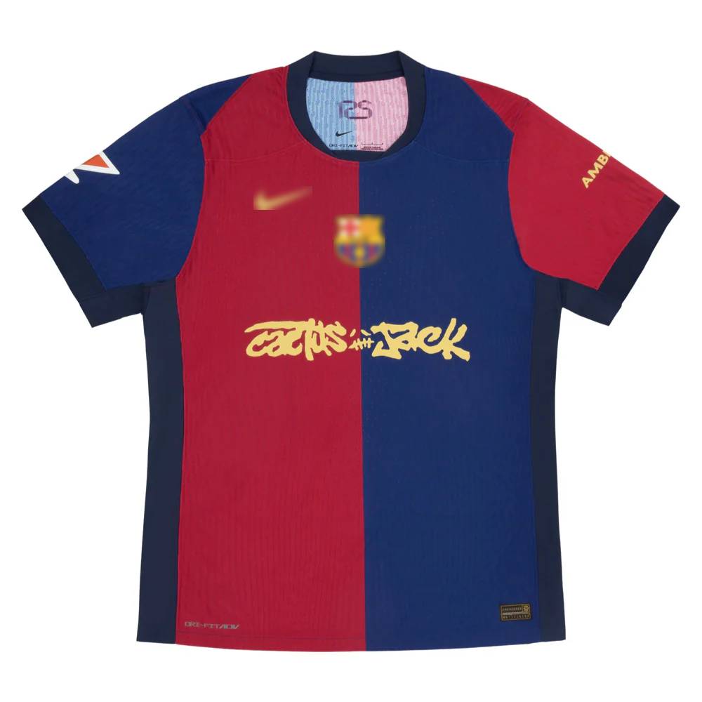 Travis Scott du FC Barcelone